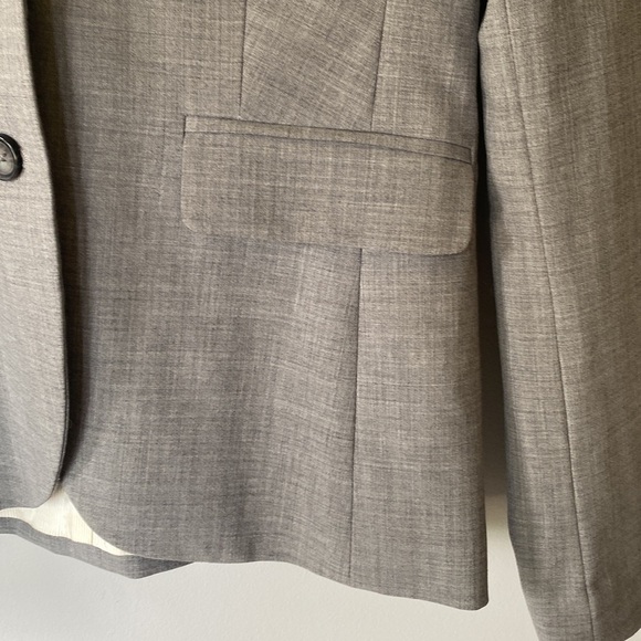Banana Republic classic wool blend grey blazer - Picture 6 of 9
